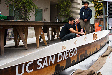 Concrete Canoe - Dow Jones (Photo / Victor W. Chen)