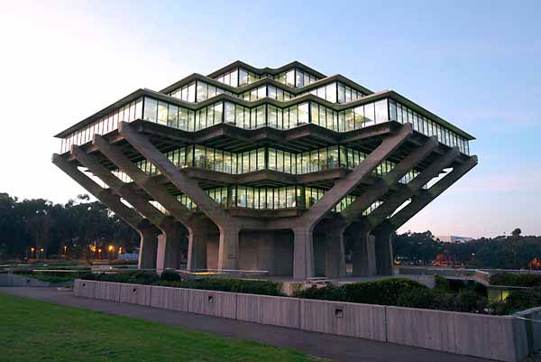 UC San Diego Receives Record Number of Freshman 
