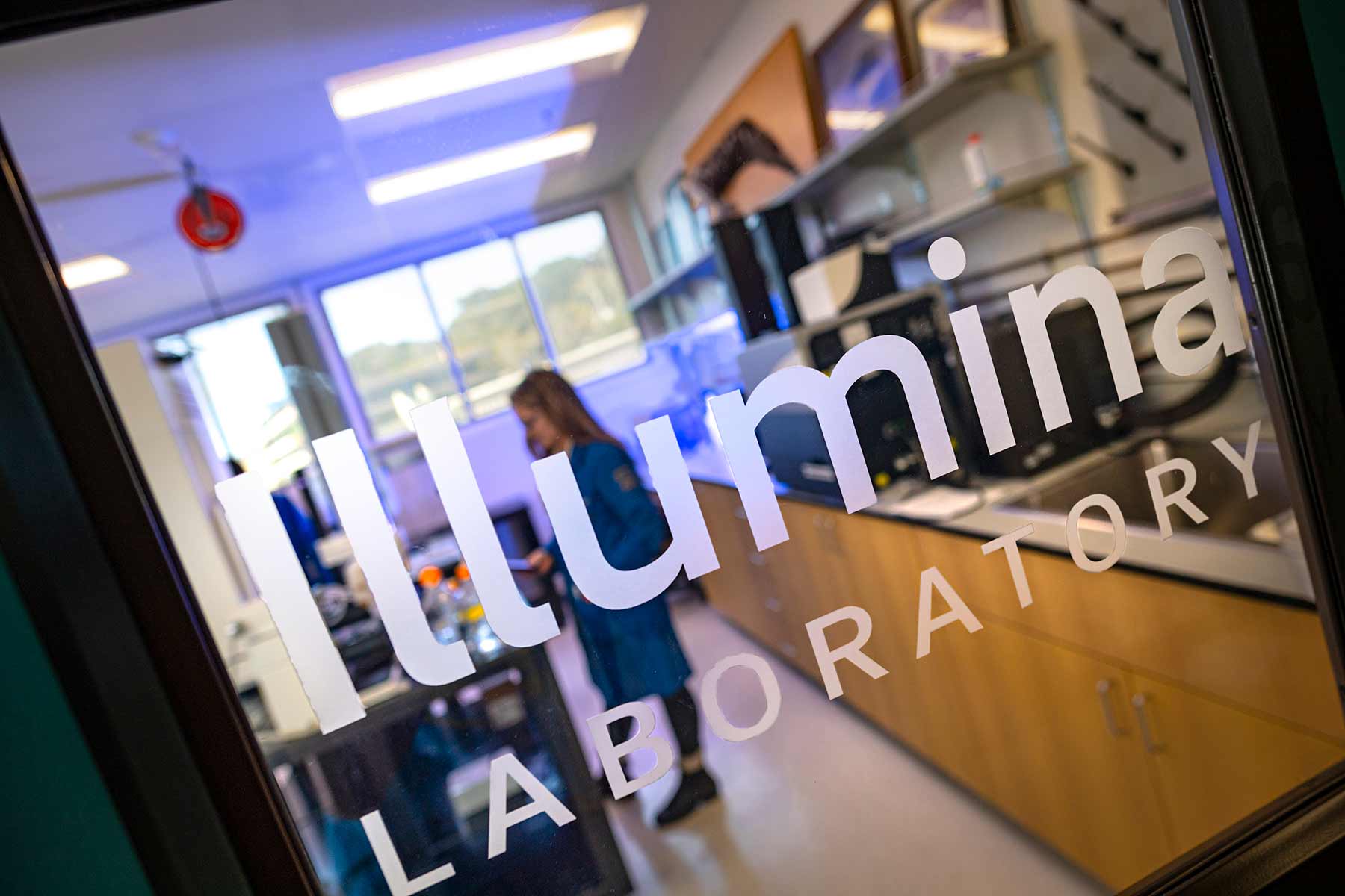 Illumina Laboratory in Scholander Hall